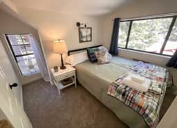 New! Walking distance to the lake and beach! - Image 4