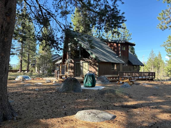 Steps from Upper Truckee River 15 Min to Heavenly - Image 1